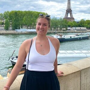 Meet your Posher, Katelyn